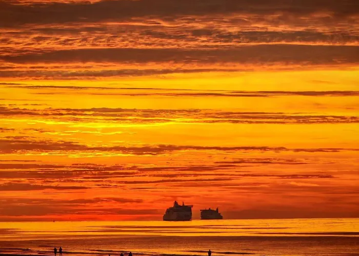 Front De Appartement